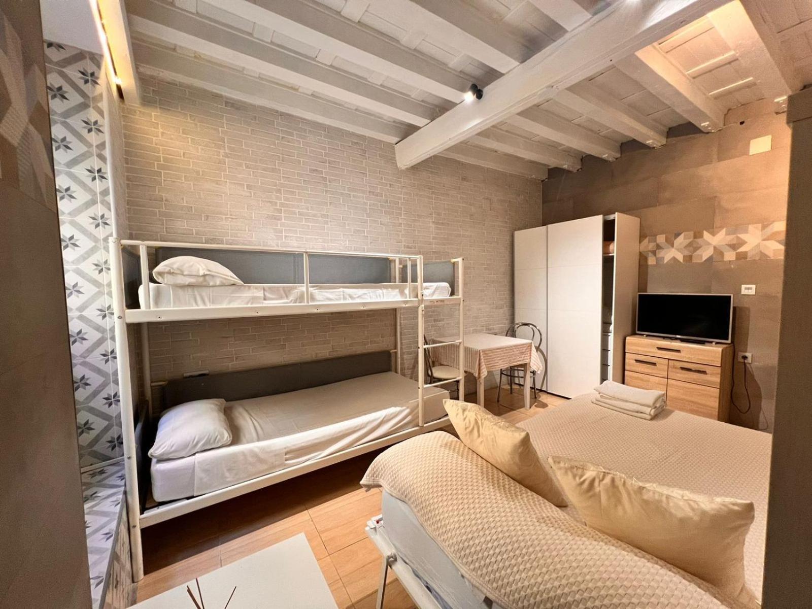 Somos Sevilla Private Apartments Exterior foto