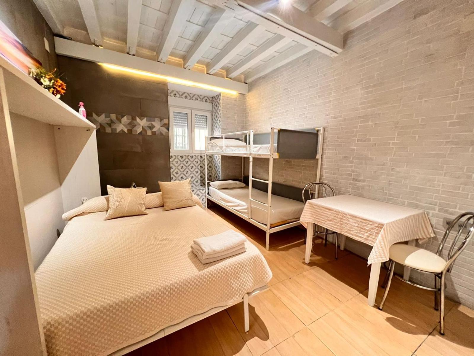 Somos Sevilla Private Apartments Exterior foto
