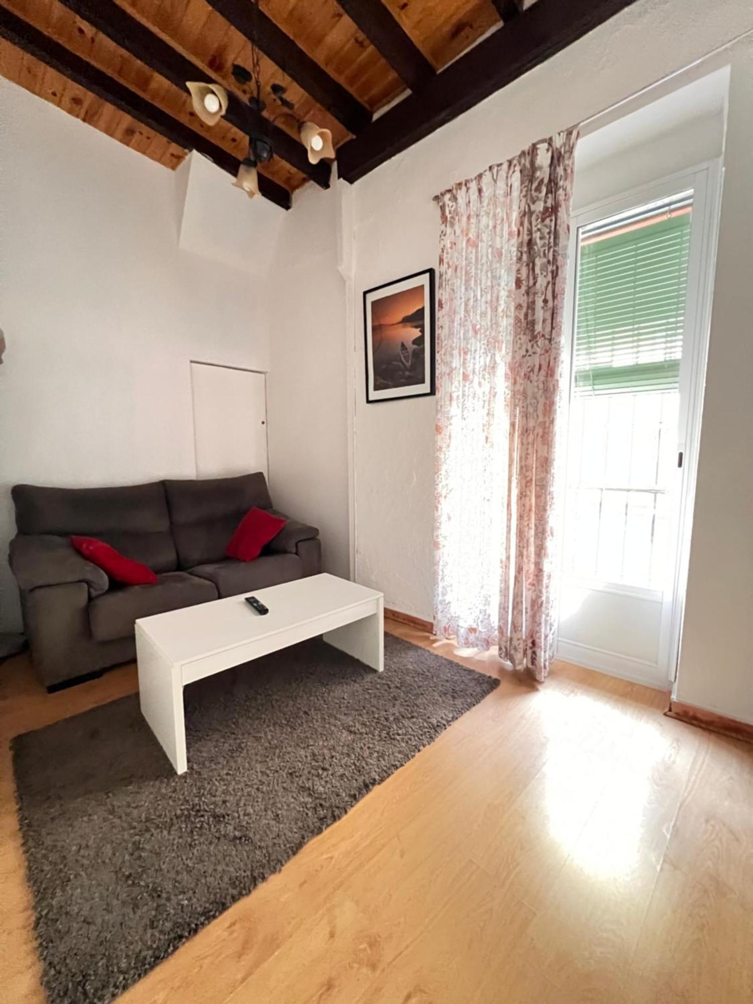 Somos Sevilla Private Apartments Exterior foto